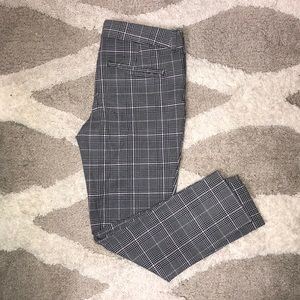 Old Navy Pink & Black Plaid Pixie Ankle Pants